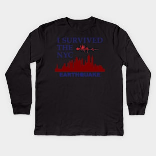 i survived the nyc earthquake Kids Long Sleeve T-Shirt